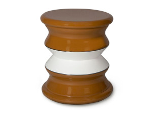 Низкий садовый стул из стекловолокна