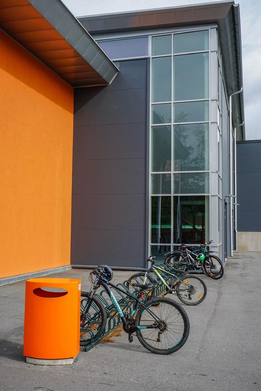 VESTRE Урна из оцинкованной стали с крышкой для улицы Urban sun-id-1420351 - Вид №5