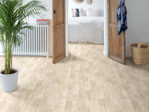 Нескользящий виниловый пол с эффектом дерева