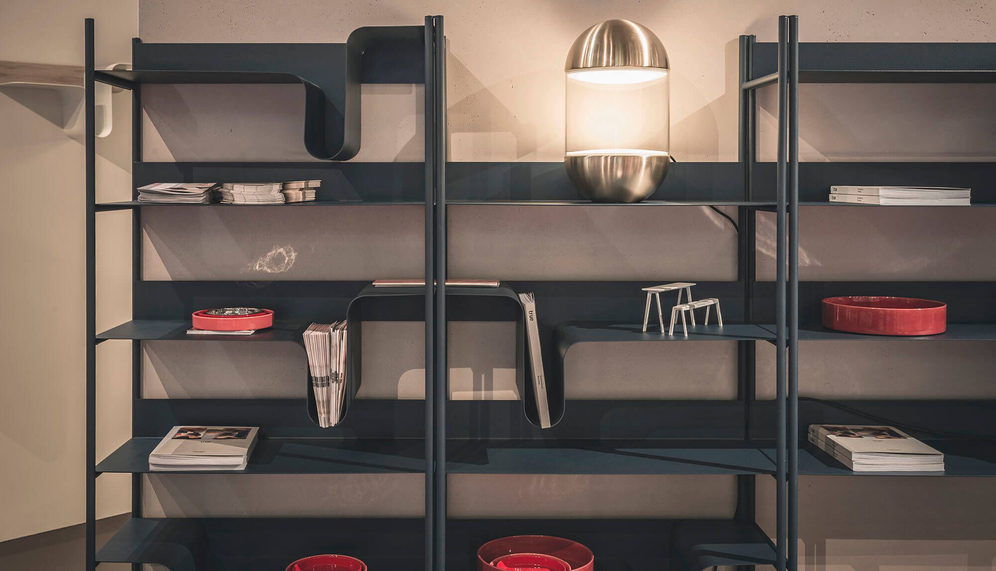 Отдельно стоящий книжный шкаф из листового металла True Design ARCH-00089193 - Вид №6