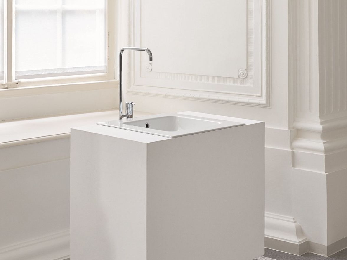 Прямоугольная встраиваемая раковина из эмалированной стали Bette BetteOne ARCH-00123203