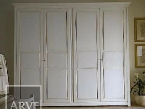 Arvestyle Шкаф из лакированного массива дерева Naima