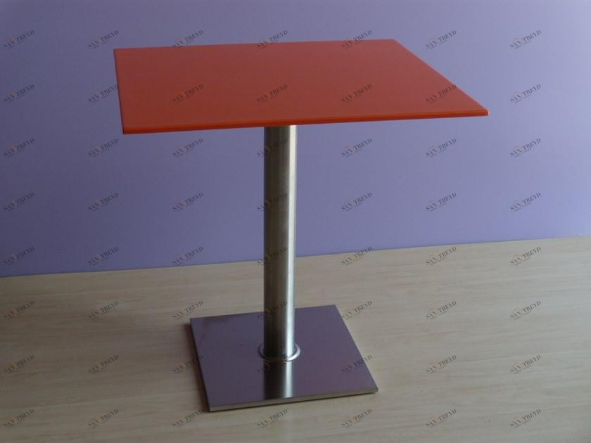 Ondulina Design Квадратный стол из Corian® sun-id-1363433