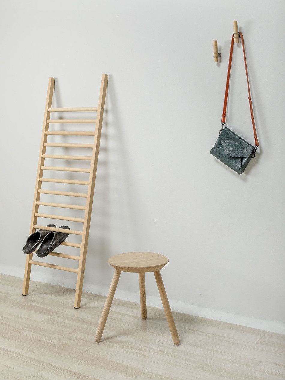 Деревянная вешалка для одежды EMKO TORCH ARCH-00073895 - Вид №2