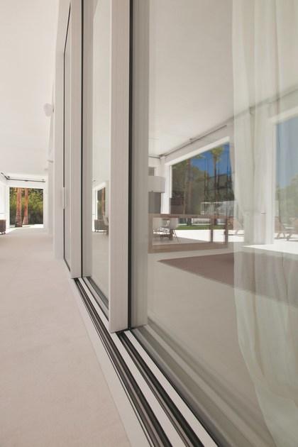 Reynaers Aluminium Алюминиевая раздвижная дверь с двойным остеклением и термическим разделением sun-id-1449058 - Вид №26
