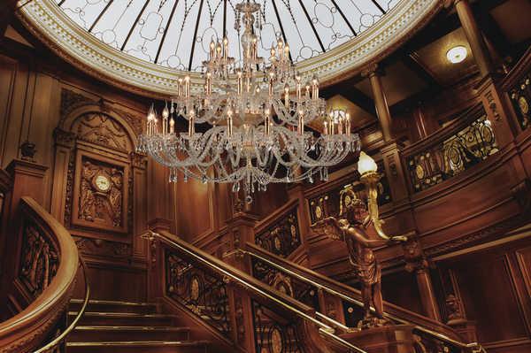 Подвесная люстра Bogates 520/20+14+8 Strotskis золото BOGATES ДИЗАЙНЕРСКИЕ 188256 Золотой  - Вид №1