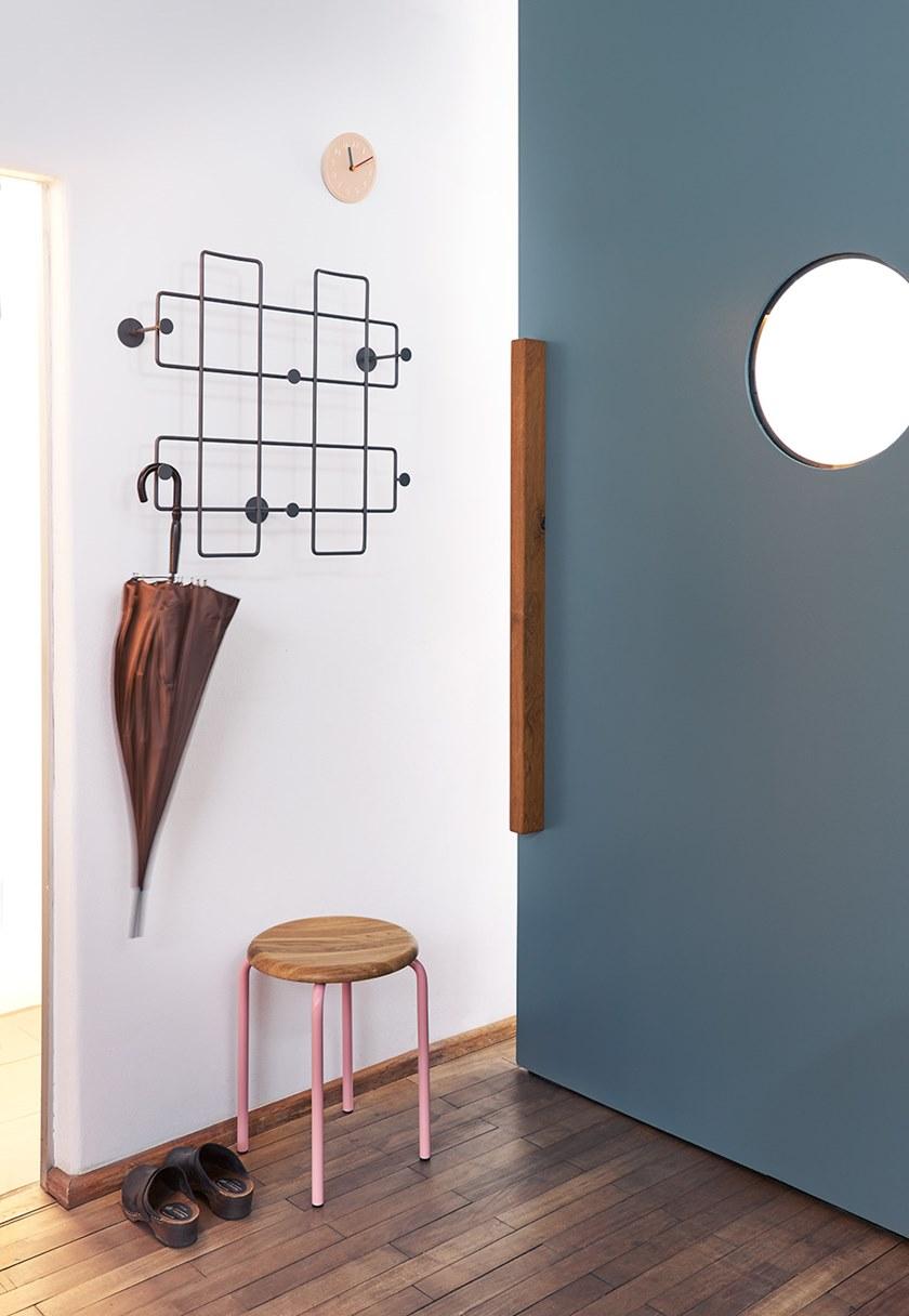 Richard Lampert Штабелируемый табурет из стали и дерева Tom sun-id-1447555 - Вид №1