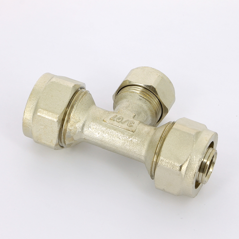 Тройник обжим редукционный HENCO 26х20х26 28262026 - Вид №3