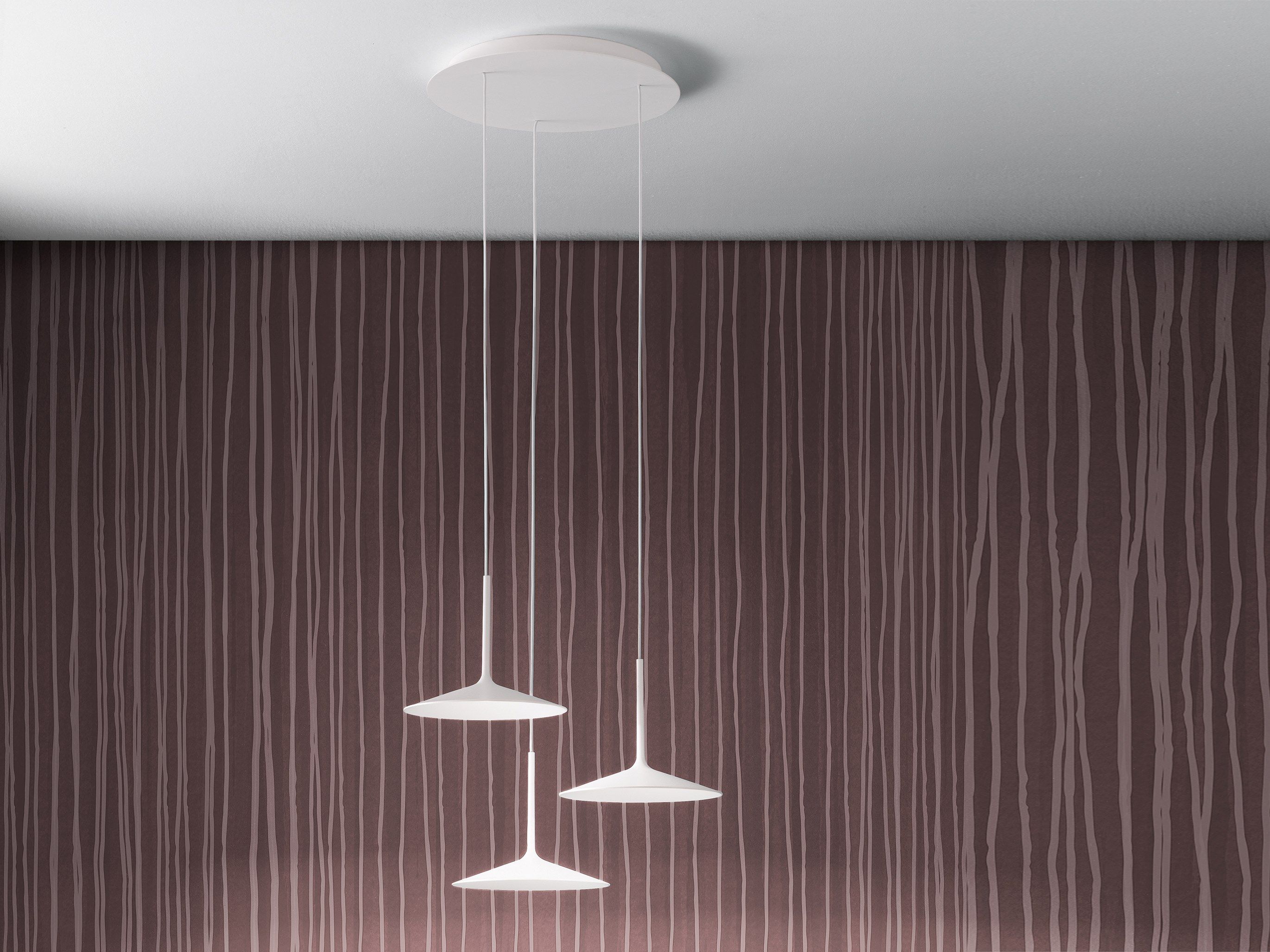 Окрашенный металлический светодиодный подвесной светильник Linea Light Group Poe ARCH-00046235 - Вид №5