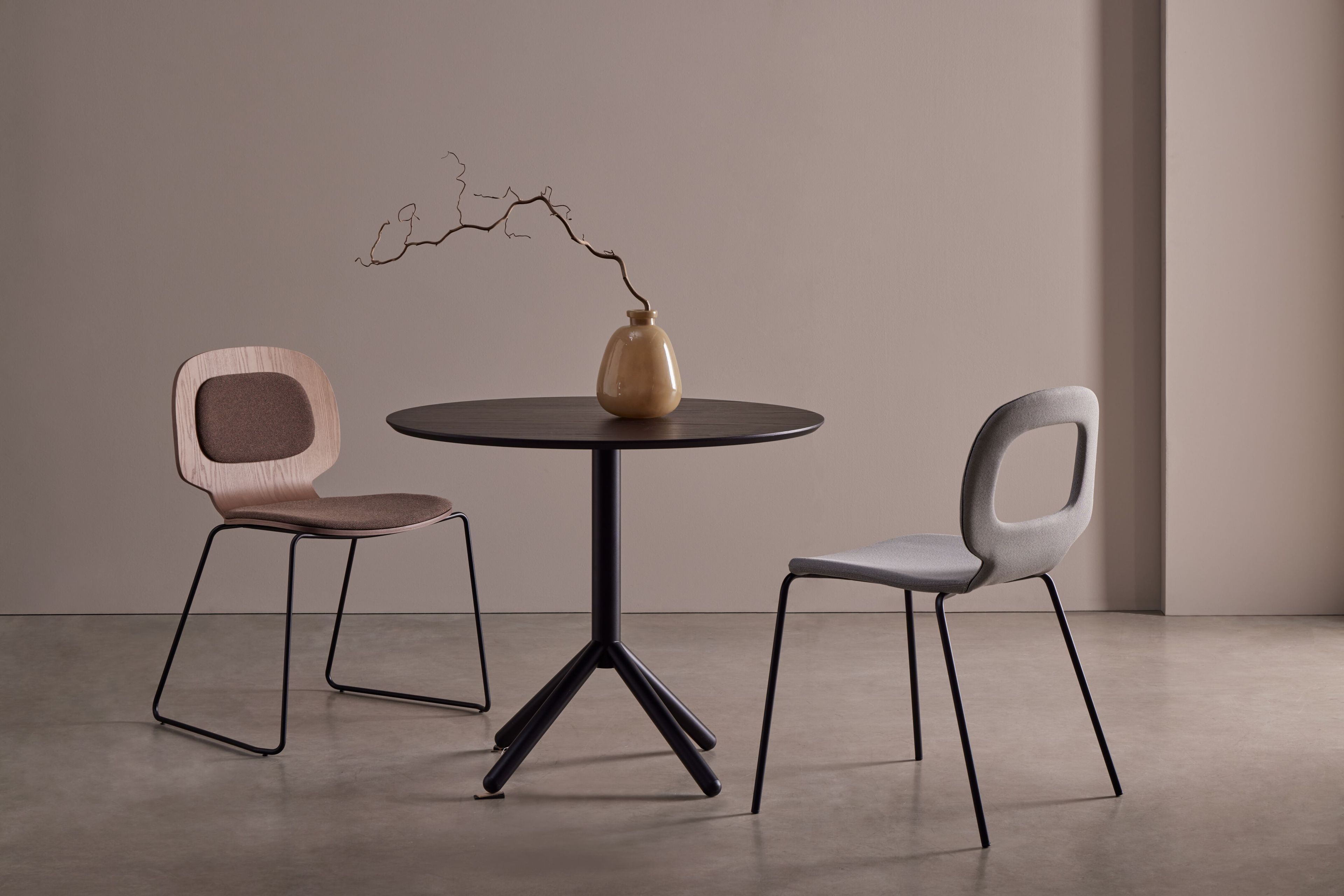 Стул из ясеня с мягким сиденьем Blasco&Vila Halo ARCH-00091896 - Вид №5