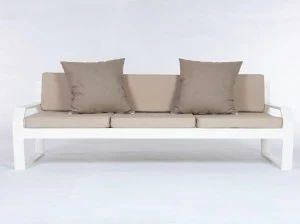 Lgtek 3-х местный диван Fabris