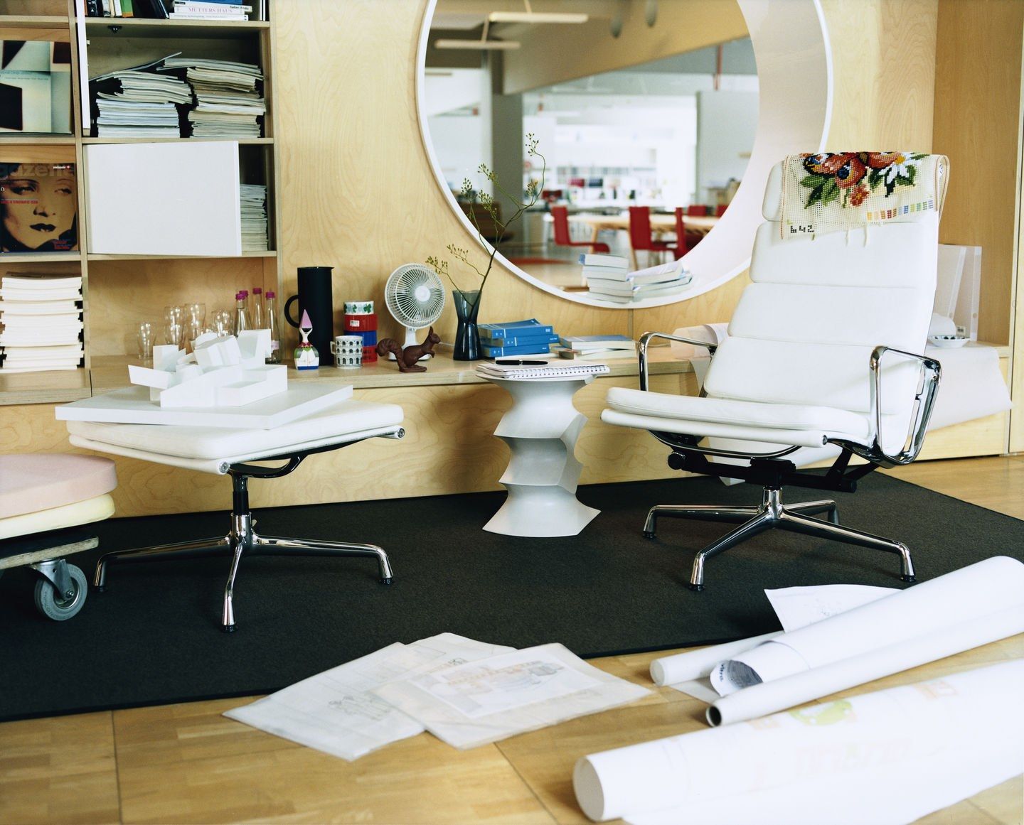 Кожаный стул VITRA Eames Soft Pad Group ARCH-00133066 - Вид №5