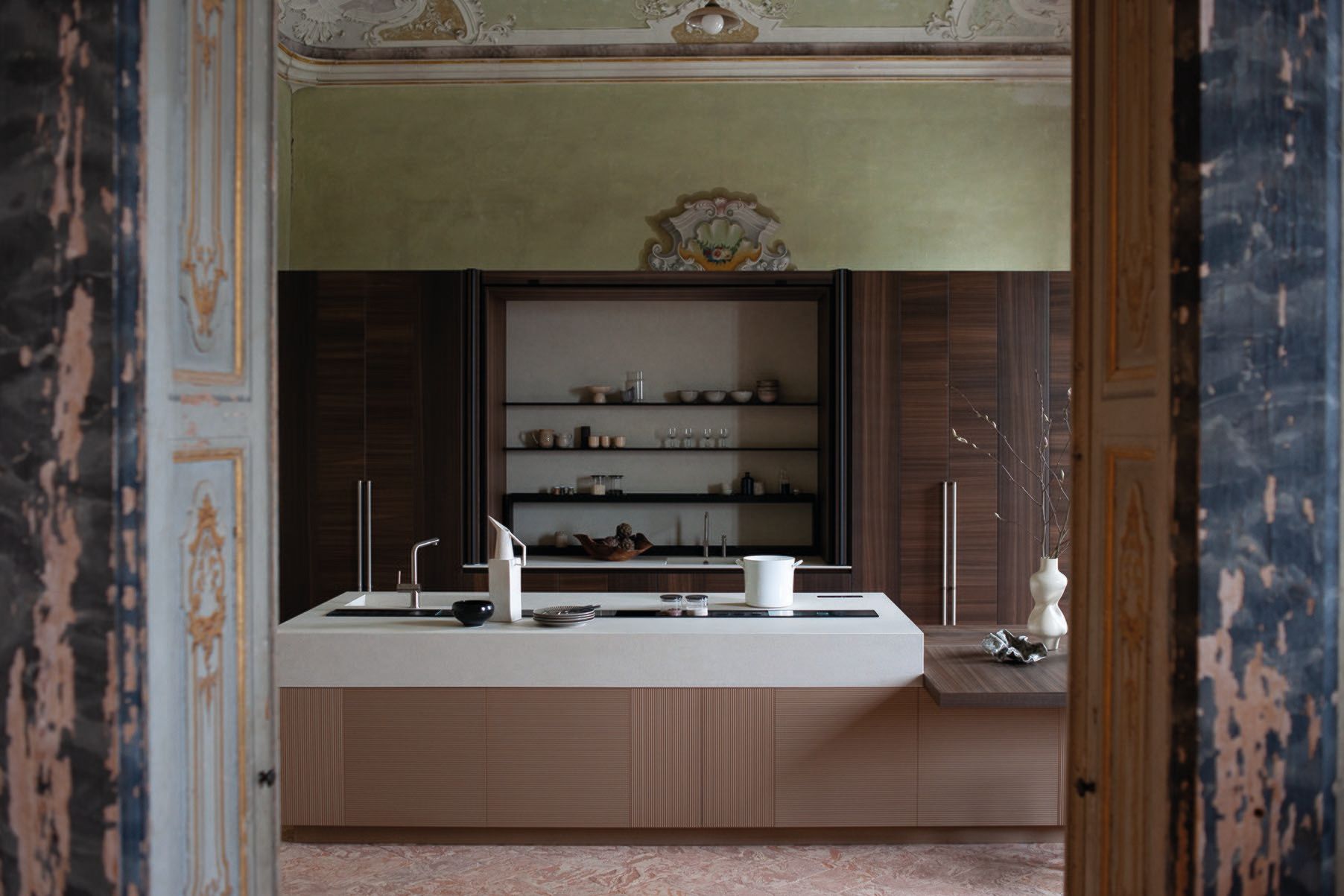 Кухня деревянная отделка инкрустация и остров инкрустация лаком Cesar ARCH-00007243 - Вид №2