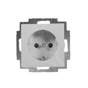 Розетка встраиваемая ABB Basic 55 с заземлением, со шторками, цвет бежевый 13596106 STLM-2166859