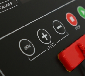 T220 Беговая дорожка t220 Carbon Fitness  - Вид №6