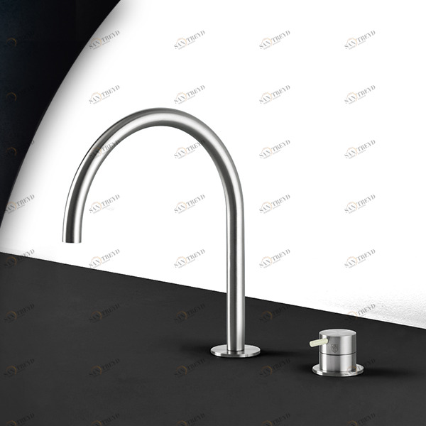 Кухонный смеситель сталь матовая с серой ручкой Kitchen Radomonte TKI32SCIL29 Кухонные смесители Radomonte TKI32SCIL29KITCHEN