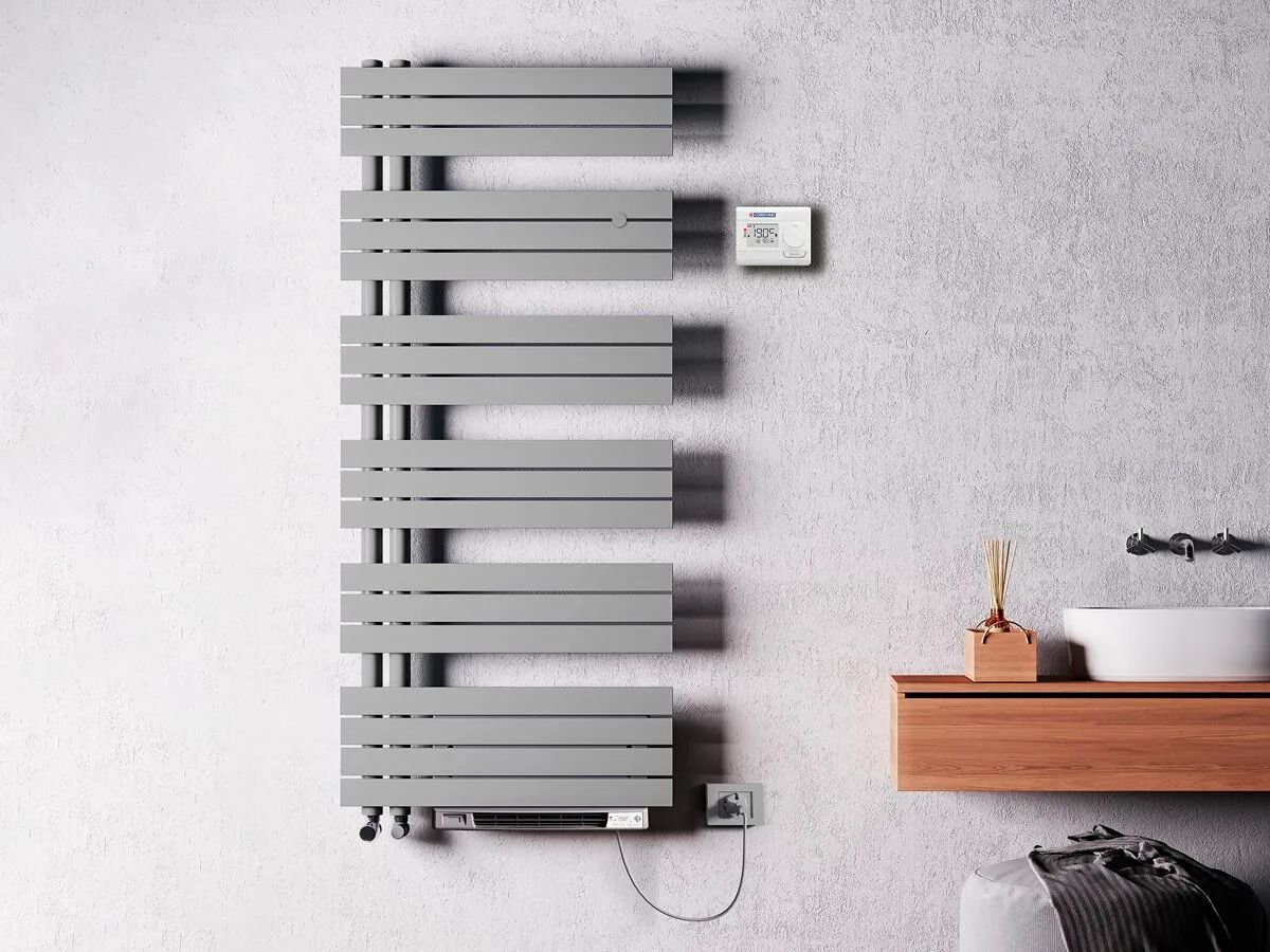 Вертикальный стальной полотенцесушитель Cordivari Келли ARCH-00028143