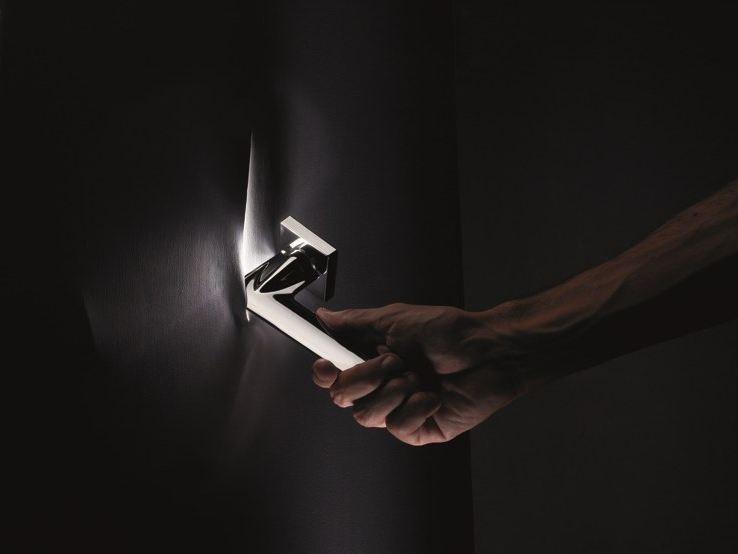 LINEA CALI' Ручка из хромированной латуни на пластине Jet sun-id-1479931 - Вид №1