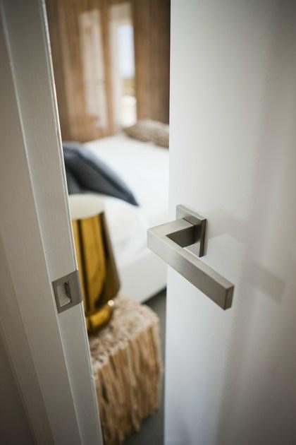 Formani Ручка из нержавеющей стали на розетке Square Lsqi - Вид №3