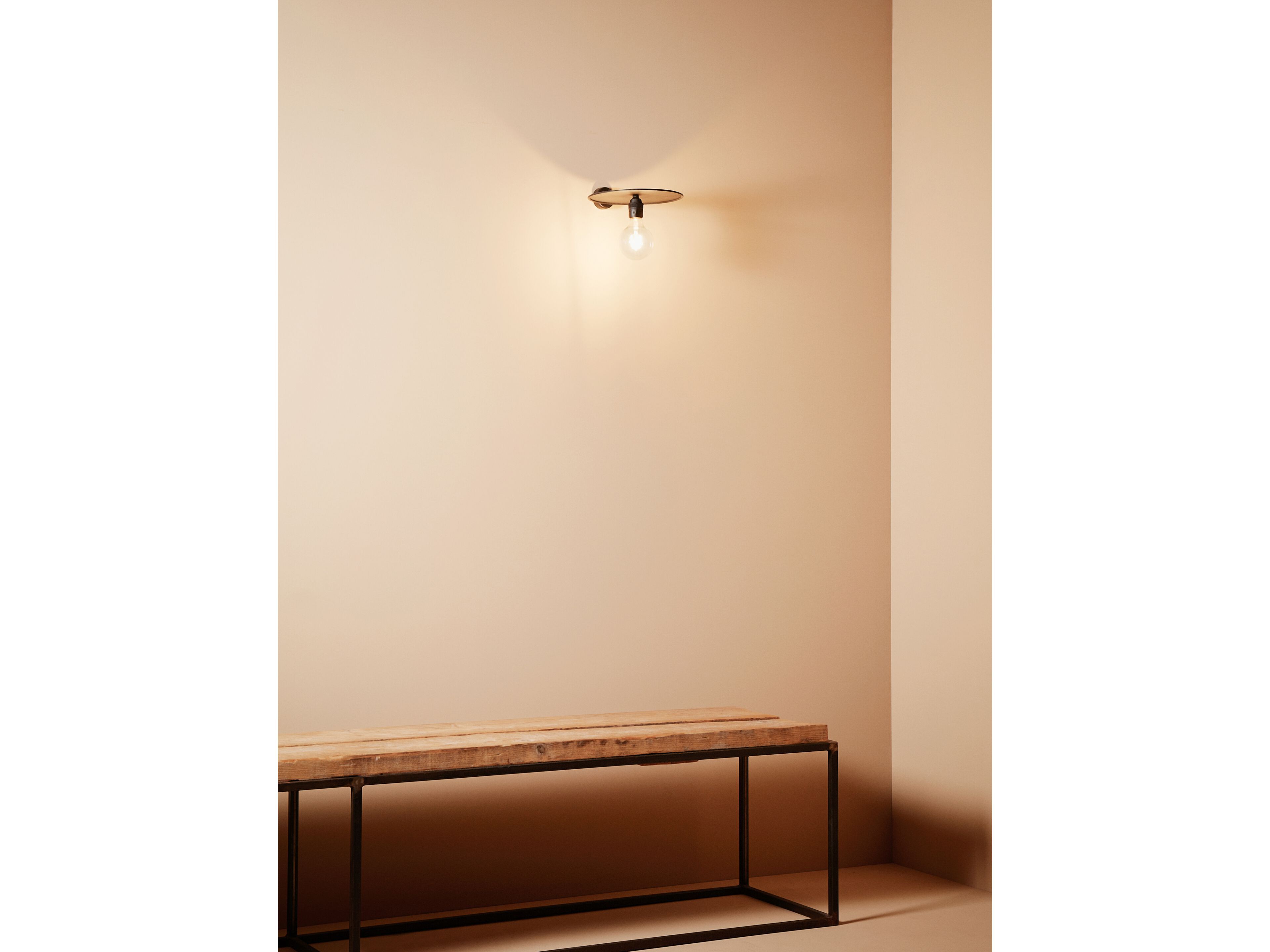 Железный настенный светильник Renzo Serafini Mexical ARCH-00017222 - Вид №3