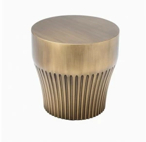 HUGUES CHEVALIER Круглый журнальный столик Saint-germain