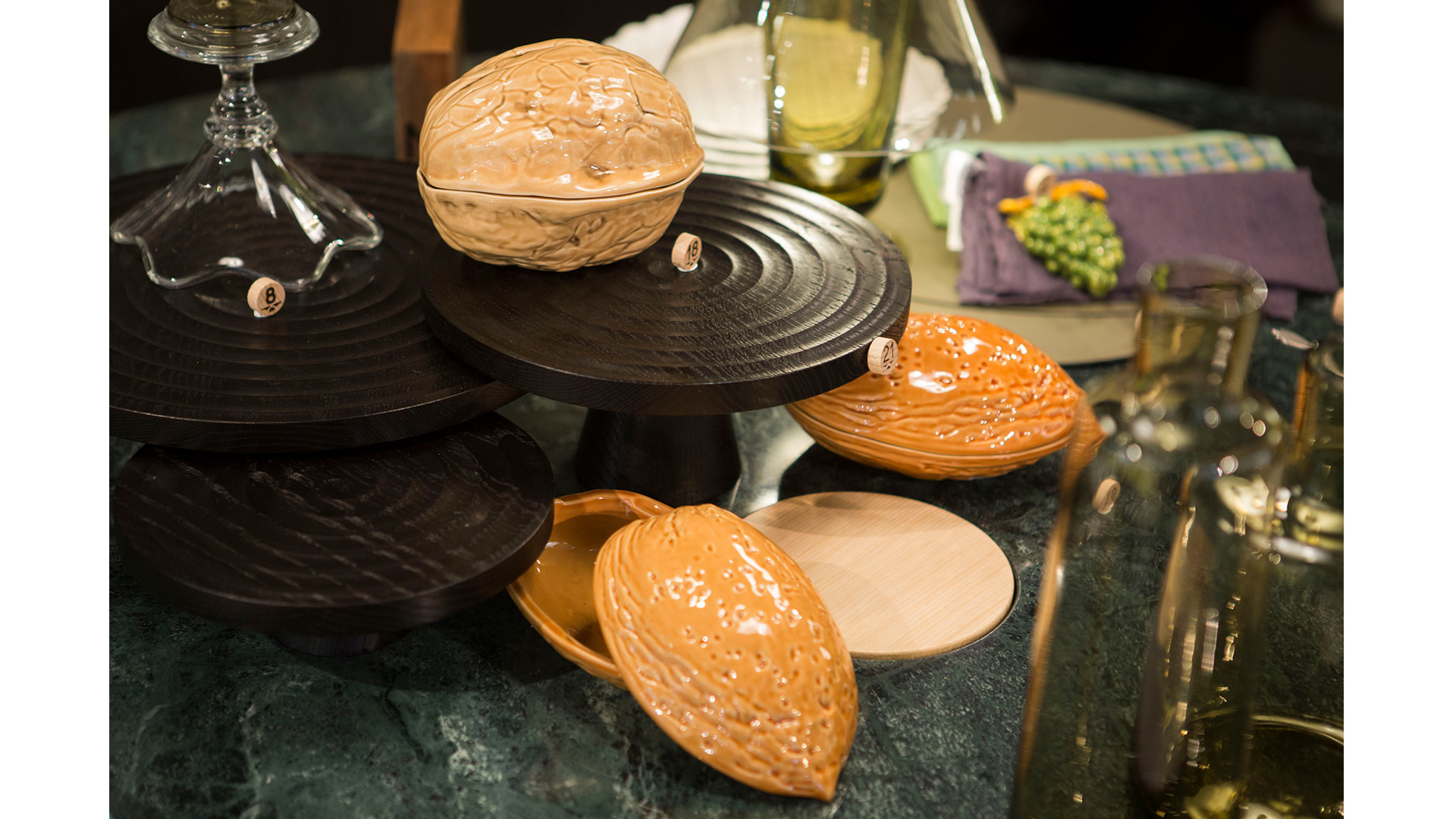 10639226 Bordallo Pinheiro Блюдо для горячего с крышкой Bordallo Pinheiro Орехи. Миндаль 17см, керамика Керамика  - Вид №5