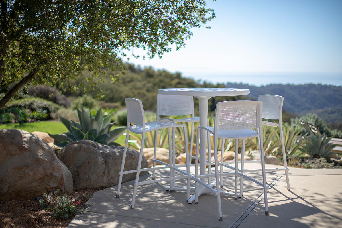 FSRT124 Барный стул Avivo  Forms-surfaces  - Вид №4