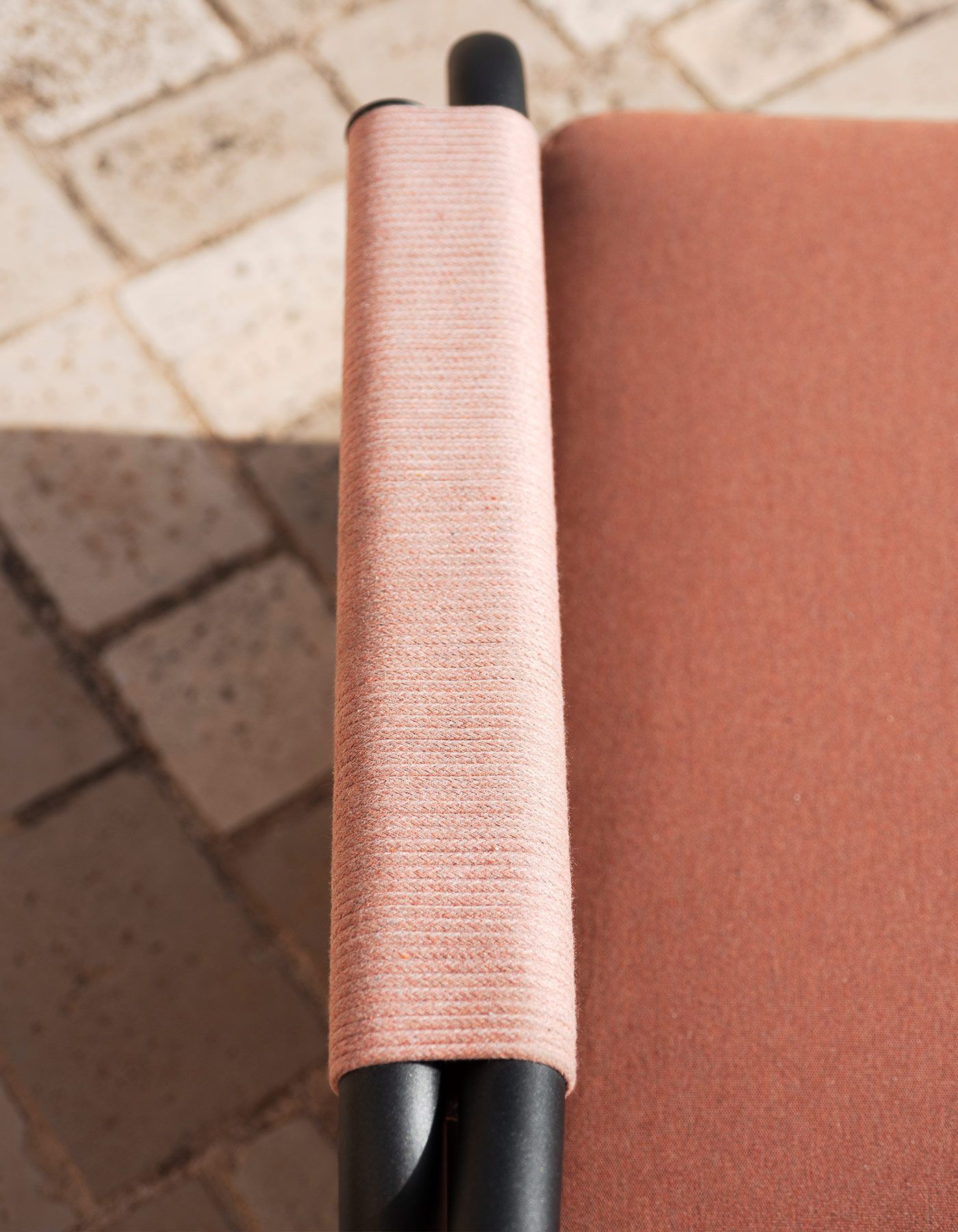 Тканевое садовое кресло с подлокотниками RODA Astra ARCH-00129020 - Вид №1