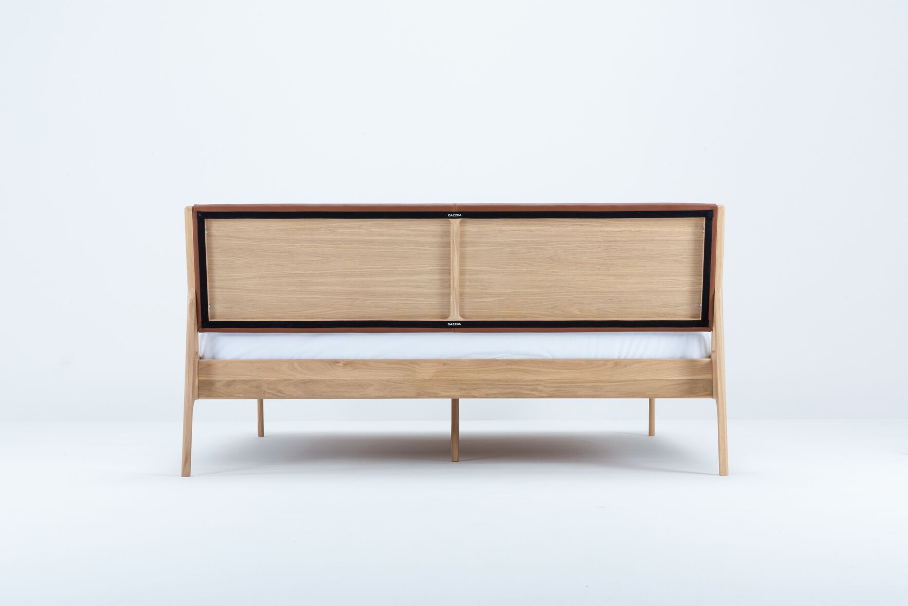 Дубовая двуспальная кровать Gazzda Fawn ARCH-00085993 - Вид №58