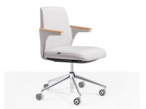 Офисное кресло с 5 спицами