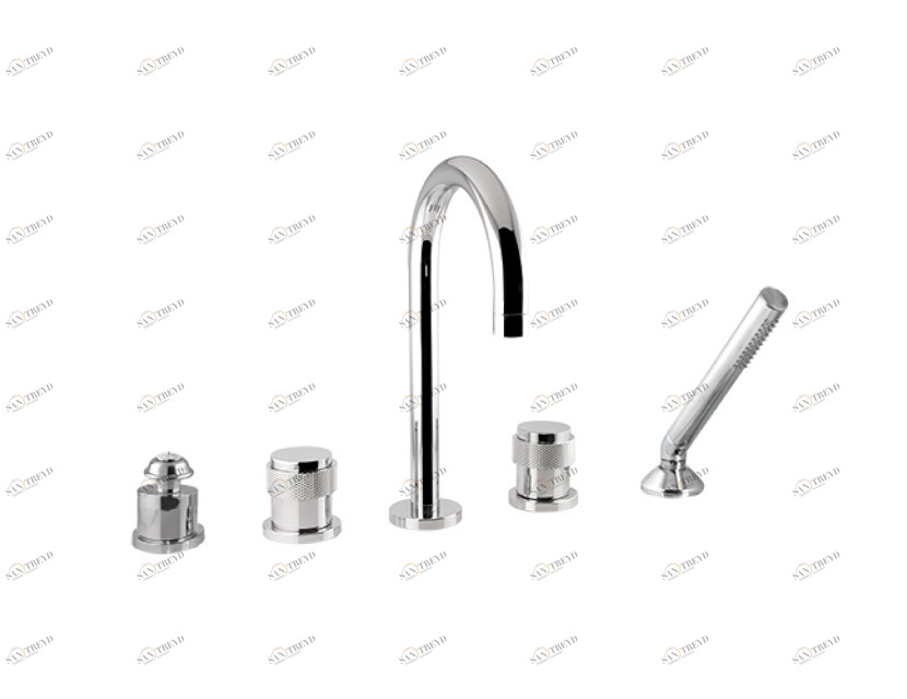 071416.P00.00 Набор для ванны с пятью отверстиями и декорированным латунным кольцом Золото 24К Mestre 