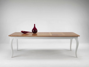 Вишневый стол