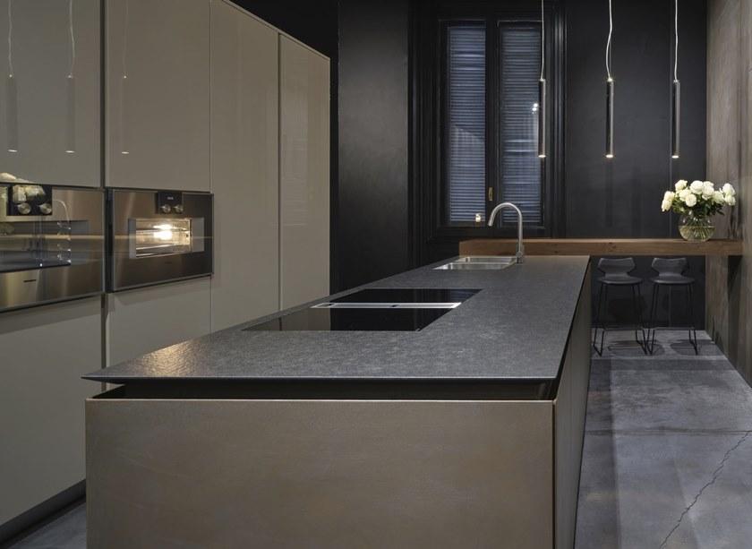 RIFRA Кухня с бронзовым металлическим островом и глянцевым канатным лаком Fly sun-id-1432468 - Вид №2