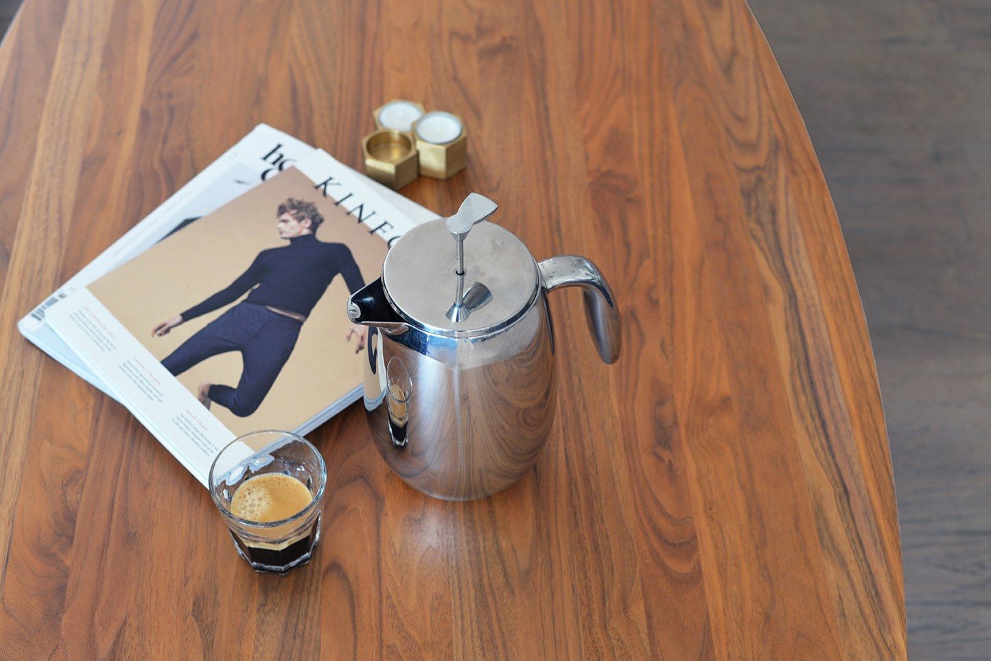 Овальный журнальный столик из грецкого ореха Case Cross ARCH-00060300 - Вид №5