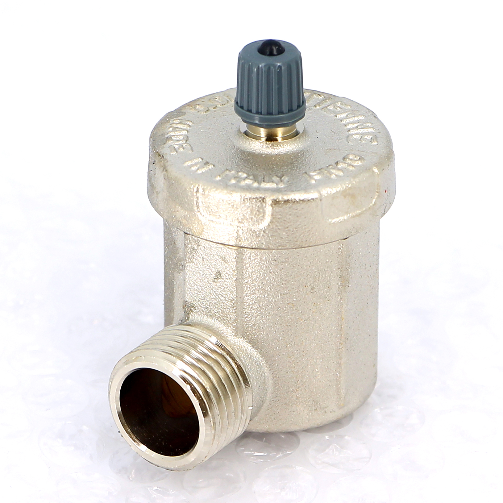 Воздухоотводчик автоматический угловой никелированный TIEMME 1/2" 1980003