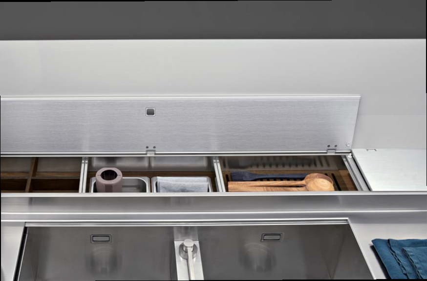 Стеклянная линейная кухня ERNESTOMEDA Icon ARCH-00044170 - Вид №4