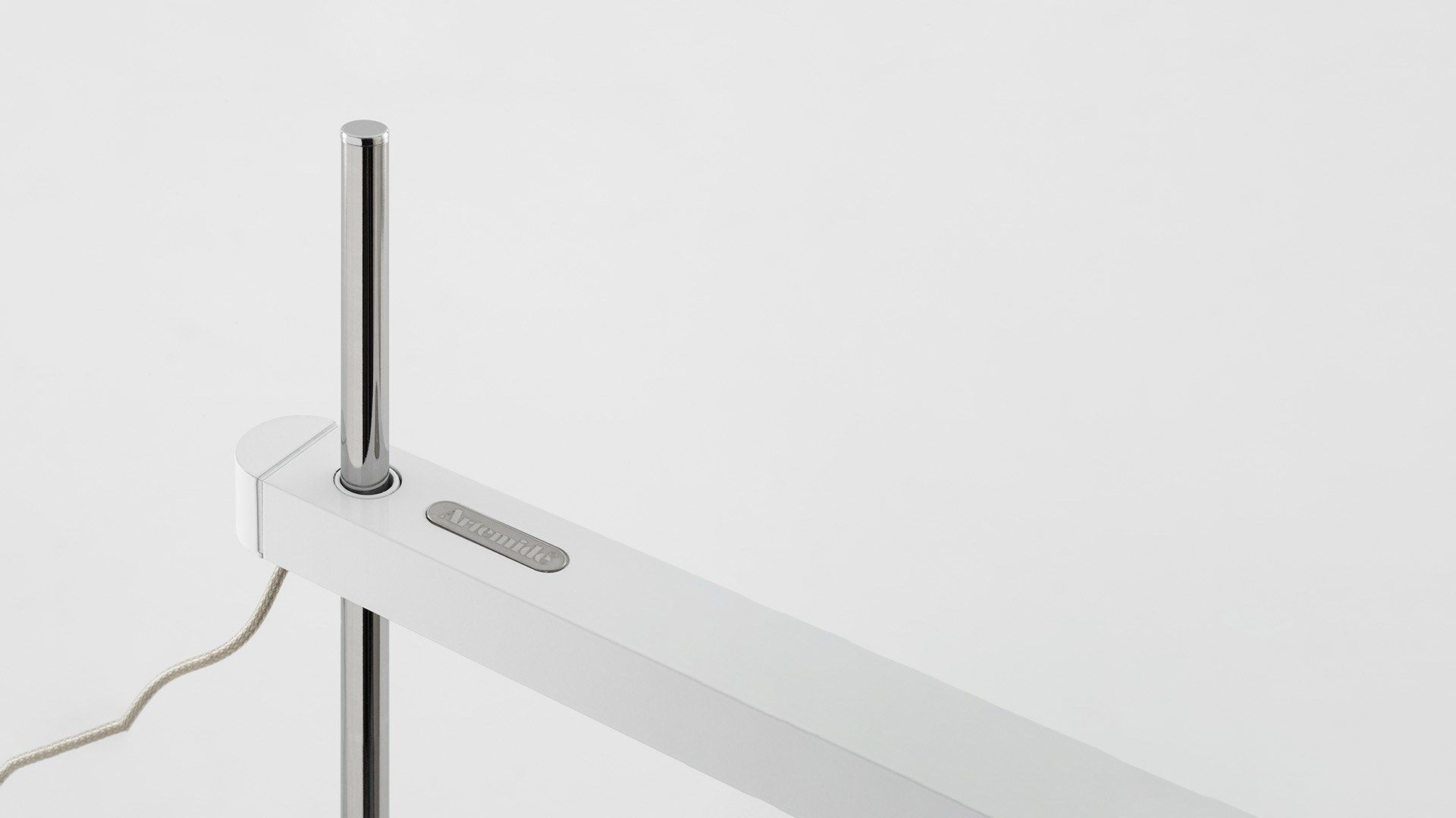 Вращающаяся регулируемая высота настольная лампа Artemide Talak Professional ARCH-00143087 - Вид №5