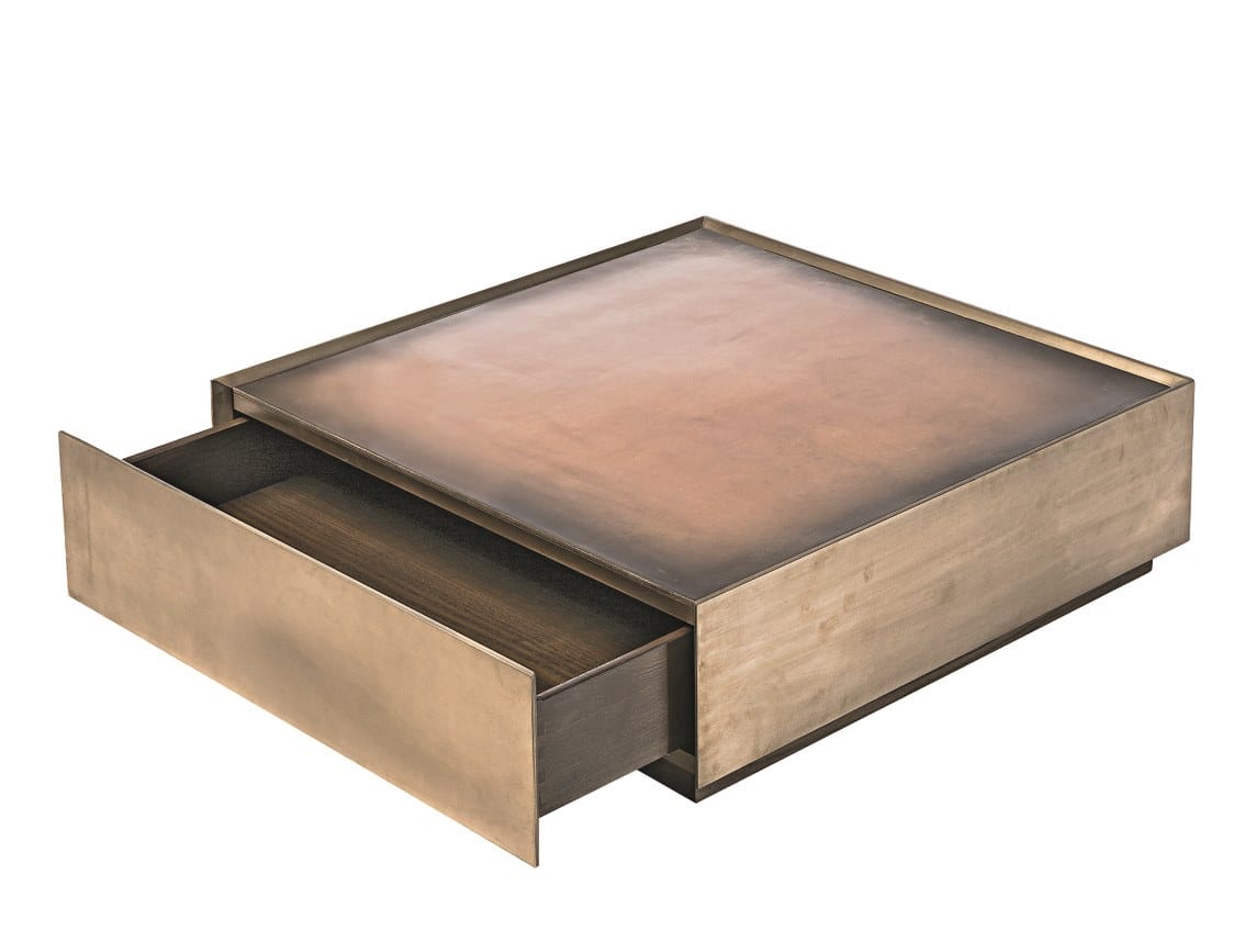 Деревянный низкий журнальный столик с отсеком для хранения Shake BLOCK ARCH-00048488