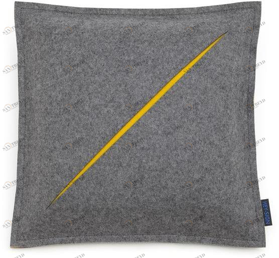 HEY-SIGN Подушка из войлока квадратная sun-id-1431604