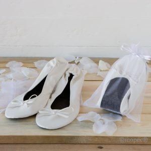 A989.1 Белые балетки из искусственной кожи Dekoraniaevents Bodas