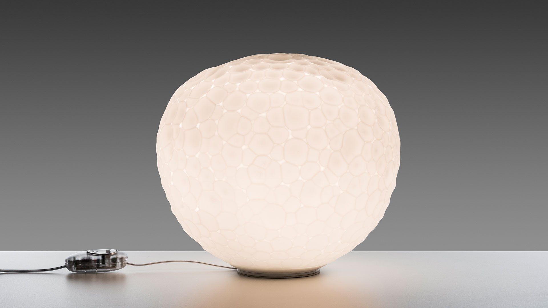 Настольная лампа из дутого стекла Artemide метеорит ARCH-00134207 - Вид №2