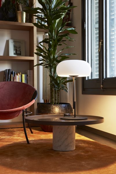 073678 Настольная лампа S черная Marset Vetra  - Вид №1