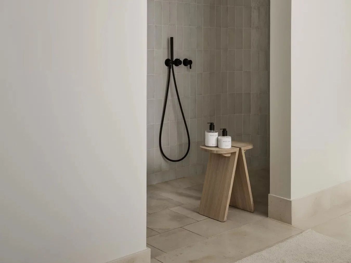 Дубовый табурет blomus Avio ARCH-00102964 - Вид №10