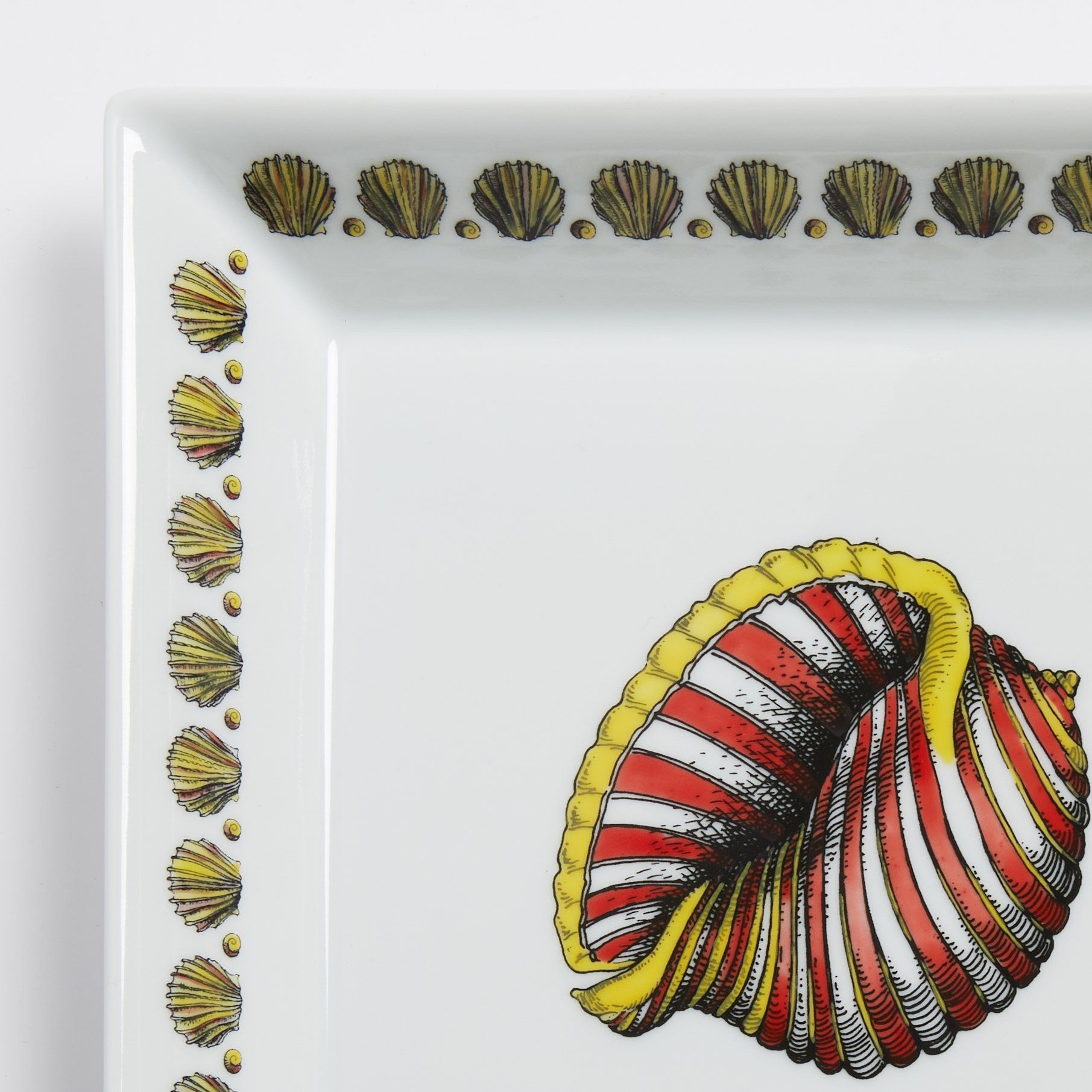 Квадратная фарфоровая тарелка Fornasetti Джиро ди Кончилье ARCH-00013078