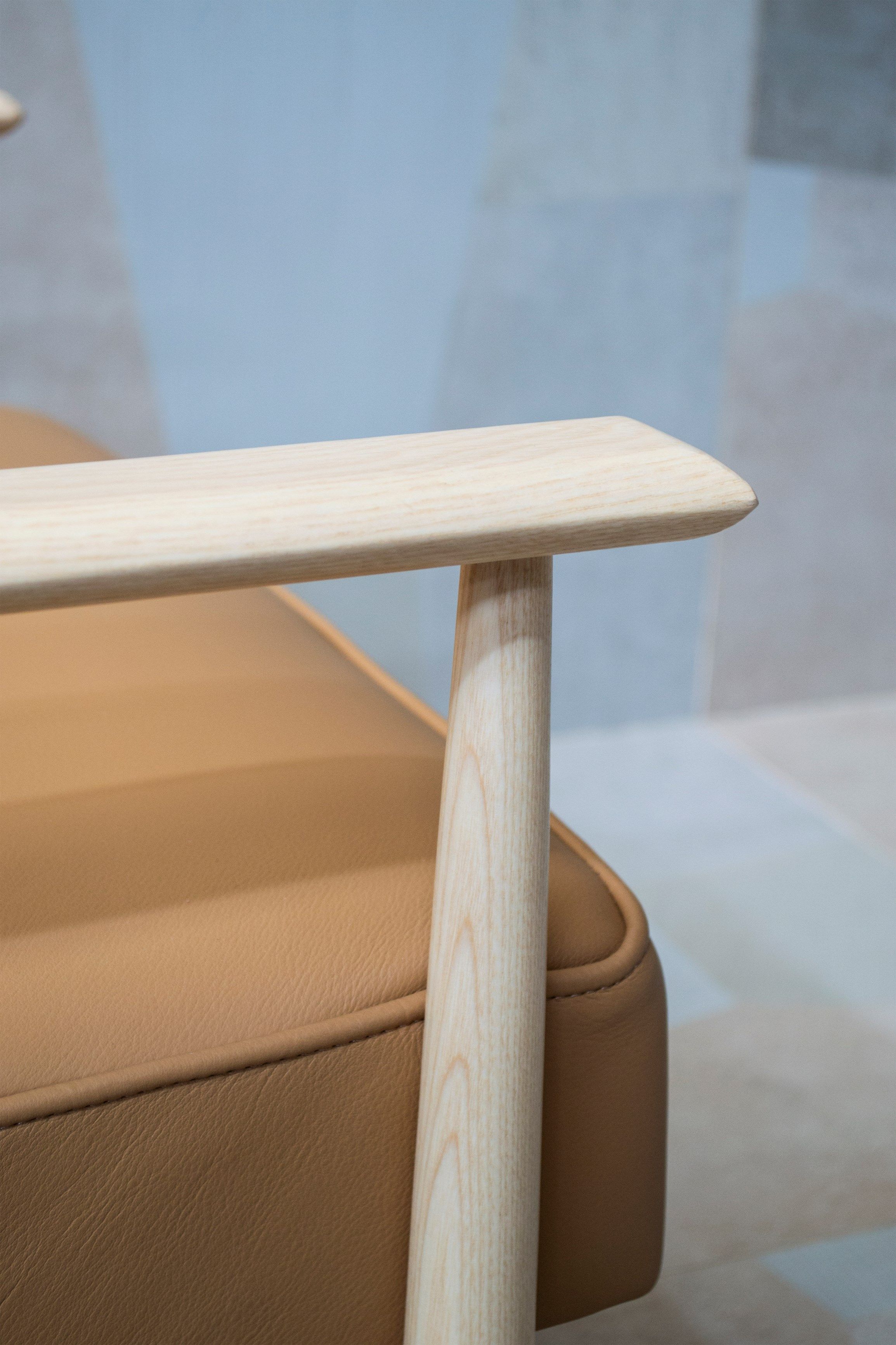 Кожаное кресло с подлокотниками mg12 ARCH-00032582 - Вид №7