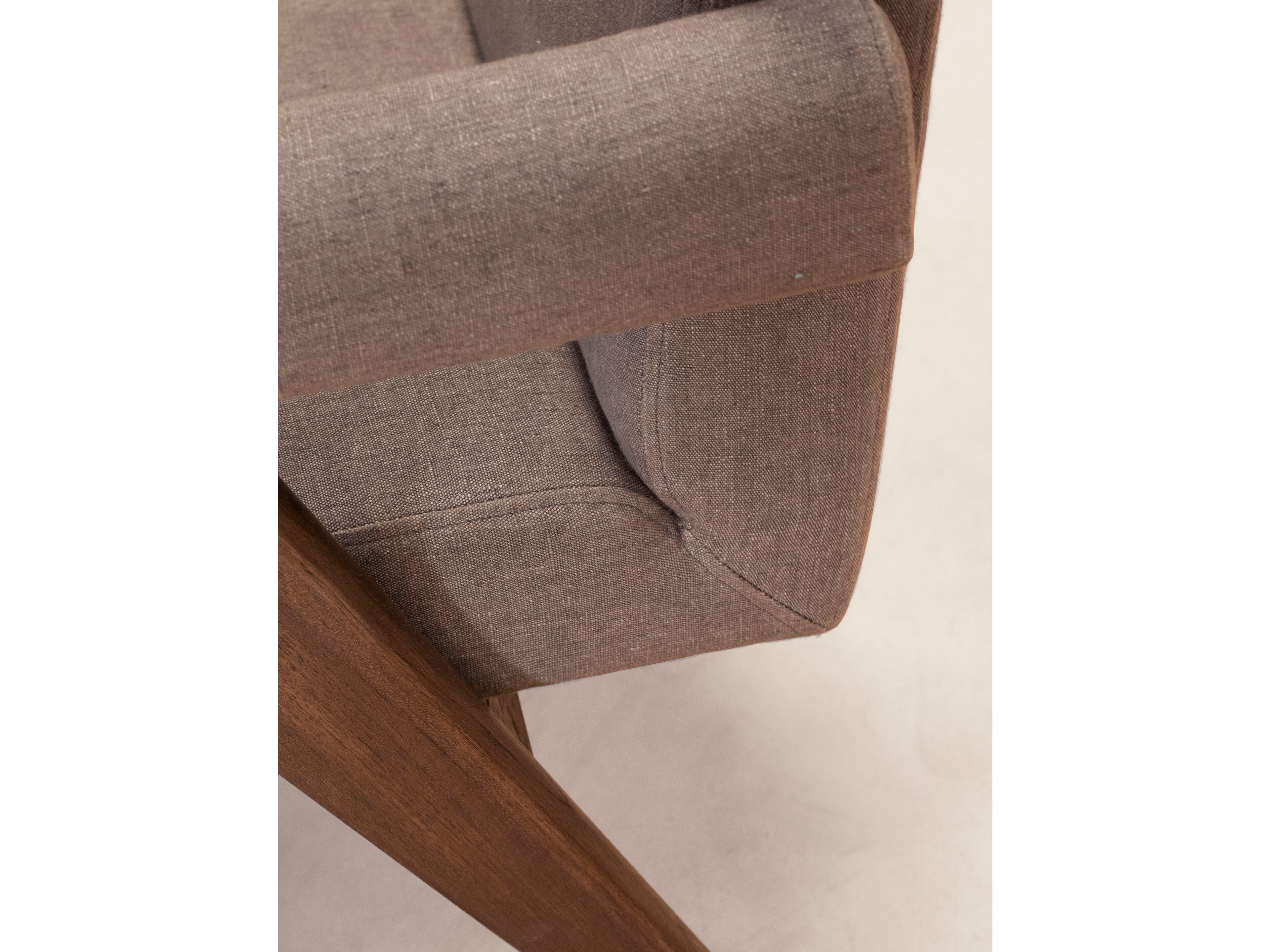 Мягкий тканевый стул с подлокотниками Phantom Hands Zanav ARCH-00117127 - Вид №4