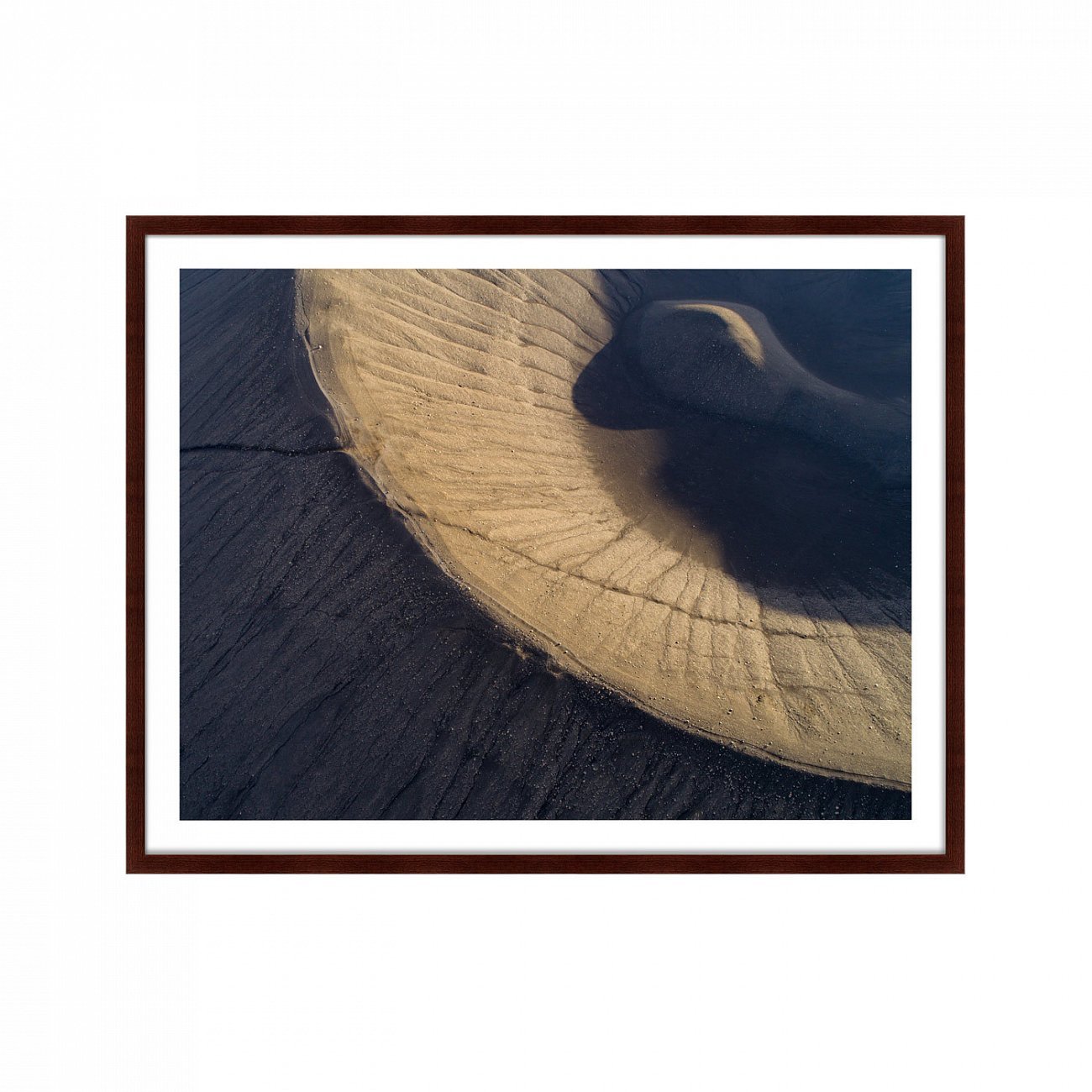 Фотокартина в деревянной раме 130х102 см Sand crator in Iceland КАРТИНЫ В КВАРТИРУ  264768 Белый;коричневый;разноцветный  - Вид №1