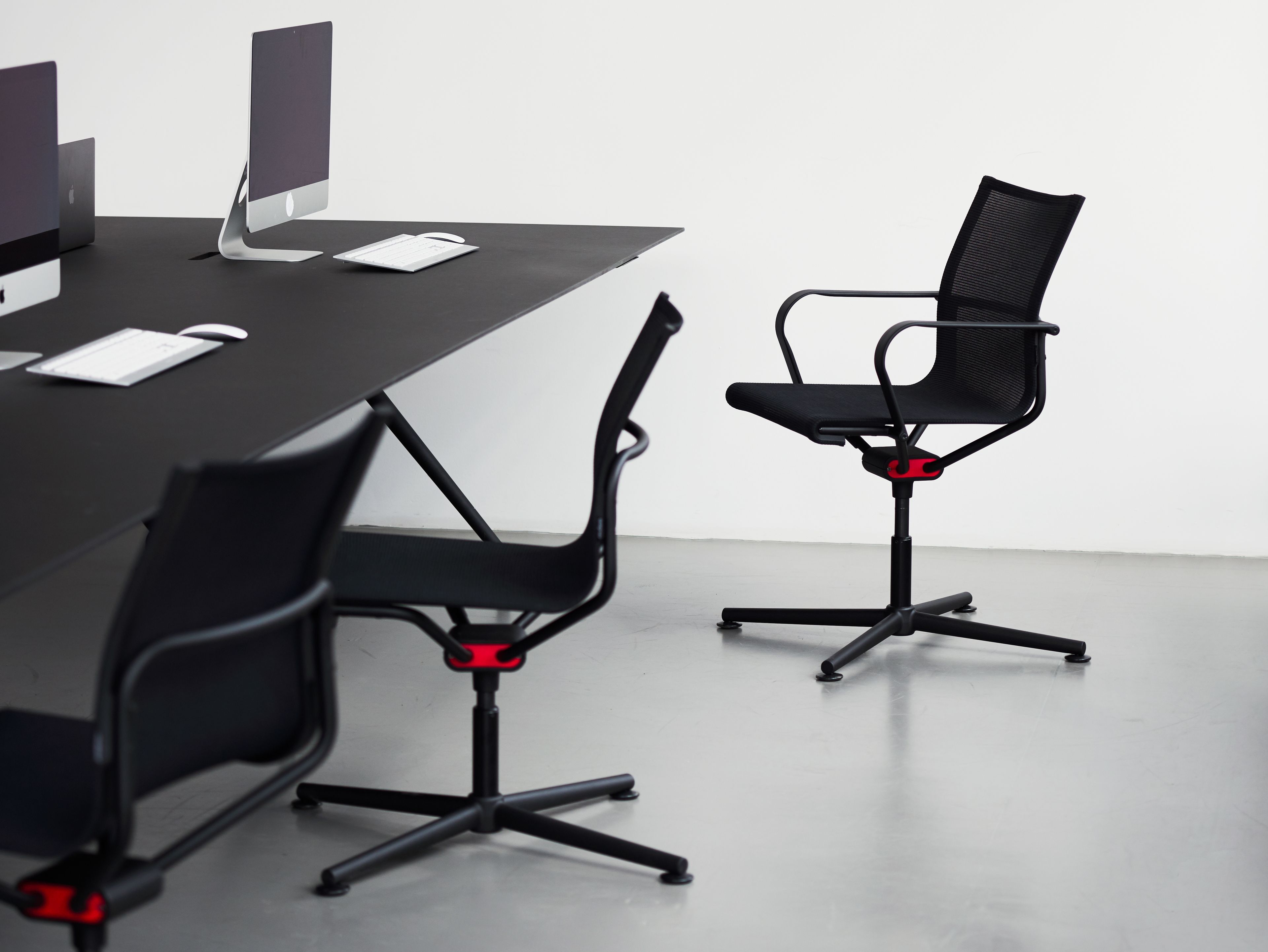 Сетчатое вращающееся офисное кресло с подлокотниками Wagner D1 ARCH-00034420 - Вид №14