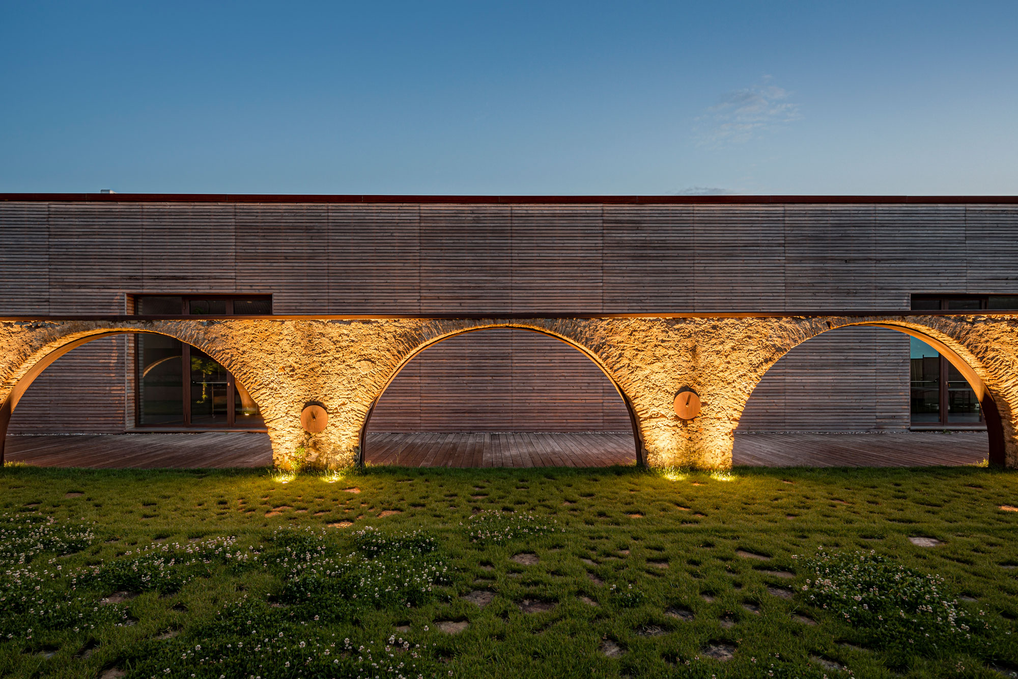 8302201 Встраиваемый в пешеходный пол Platek MINI  MINI - 8 LED RGBW 9° - Вид №3