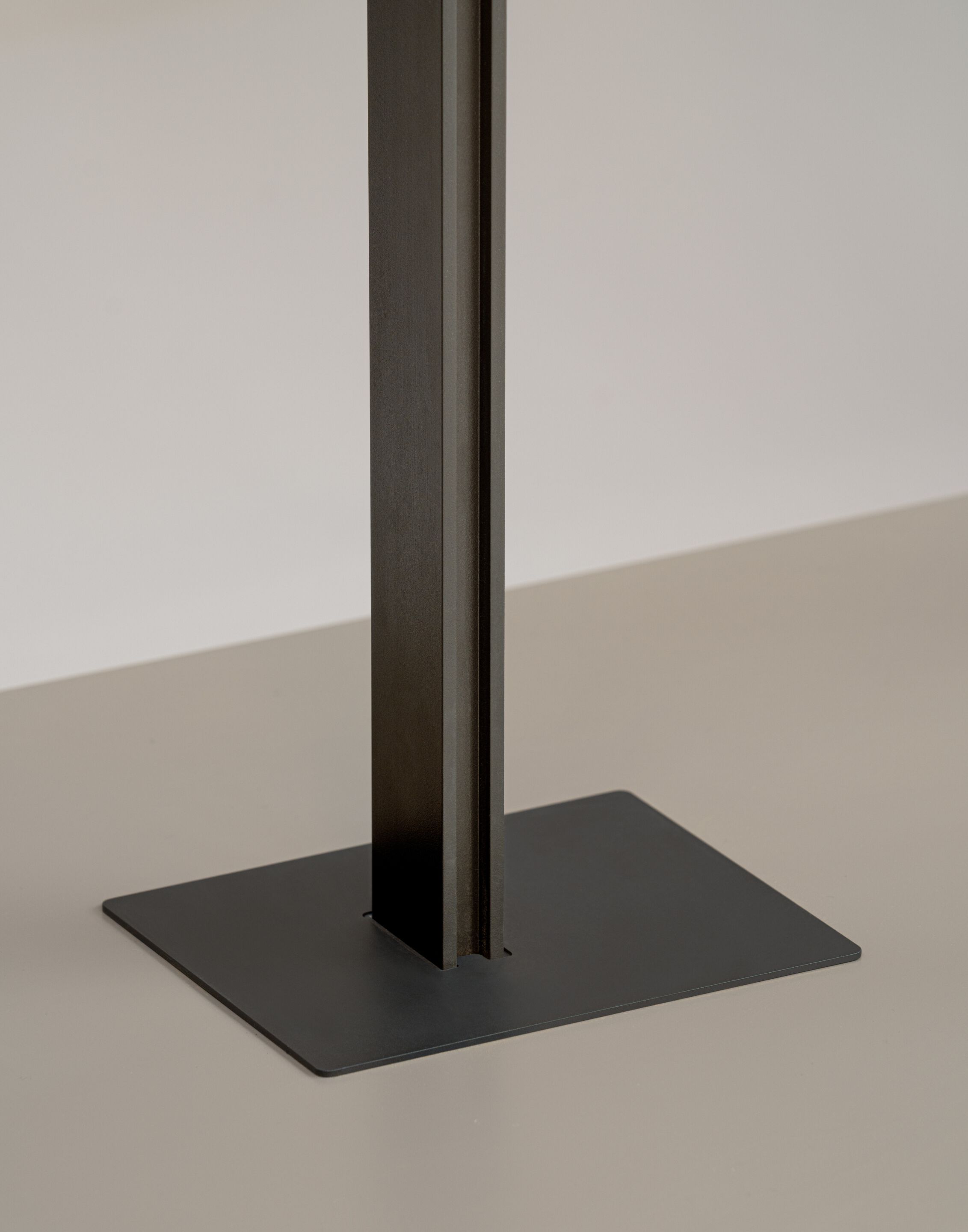 Напольная лампа из алюминия и стекла Vibia класс ARCH-00088580 - Вид №6